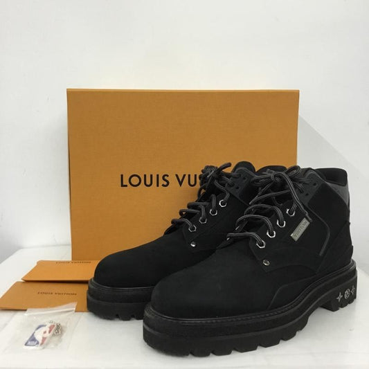 ルイヴィトン LOUIS VUITTON ブーツ ショートブーツ BM1220 オーベルカンフ ライン アンクルブーツ NBA 9 箱有 ロゴ、文字 黒 / ブラック /  メンズ USED 古着 中古 10146265