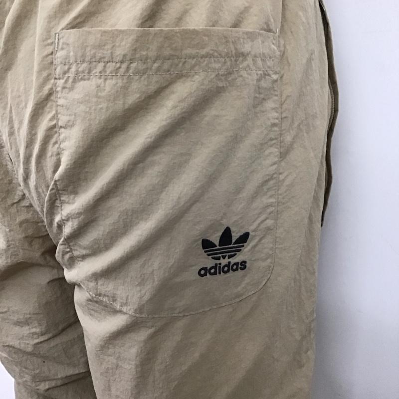 アディダス adidas パンツ ワークパンツ、ペインターパンツ ge0816 BigTrefoilPant ジャージ スポーツウェア ワイドパンツ カジュアルパンツ M ロゴ、文字 マルチカラー / マルチカラー /  メンズ USED 古着 中古 10114506