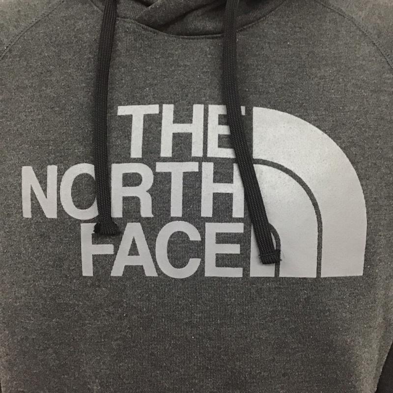 ザノースフェイス THE NORTH FACE パーカー 長袖 NT61795 カラーヘザードスウェットフーディ長袖パーカー プリントスウェット M ロゴ、文字 灰 / グレー /  メンズ USED 古着 中古 10110428