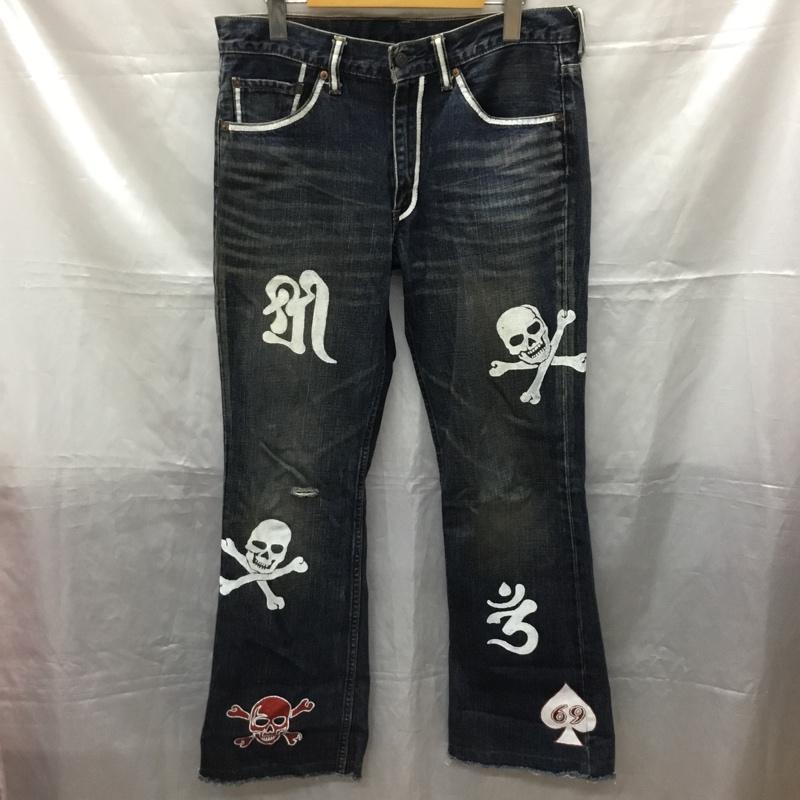 リーバイストラウスアンドコー Levi Strauss & co. パンツ デニム、ジーンズ デニムパンツ ストレートパンツ ワイドパンツ カジュアルパンツ 33インチ プリント インディゴ / インディゴ /  メンズ USED 古着 中古 10114135