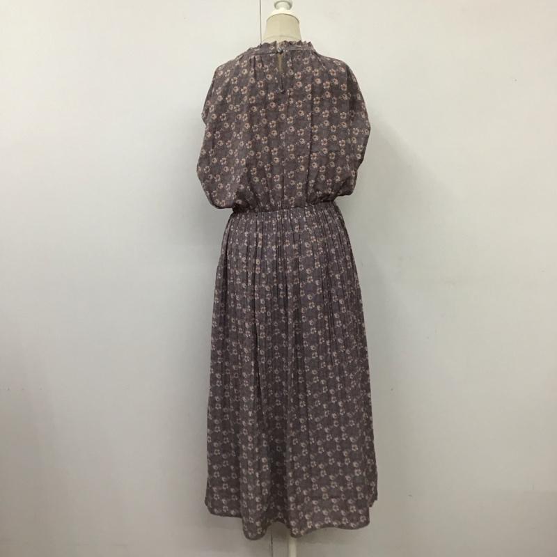 ダブルクローゼット w closet ワンピース ロングスカート スタンドネック M 花柄 マルチカラー / マルチカラー /  レディース USED 古着 中古 10117722