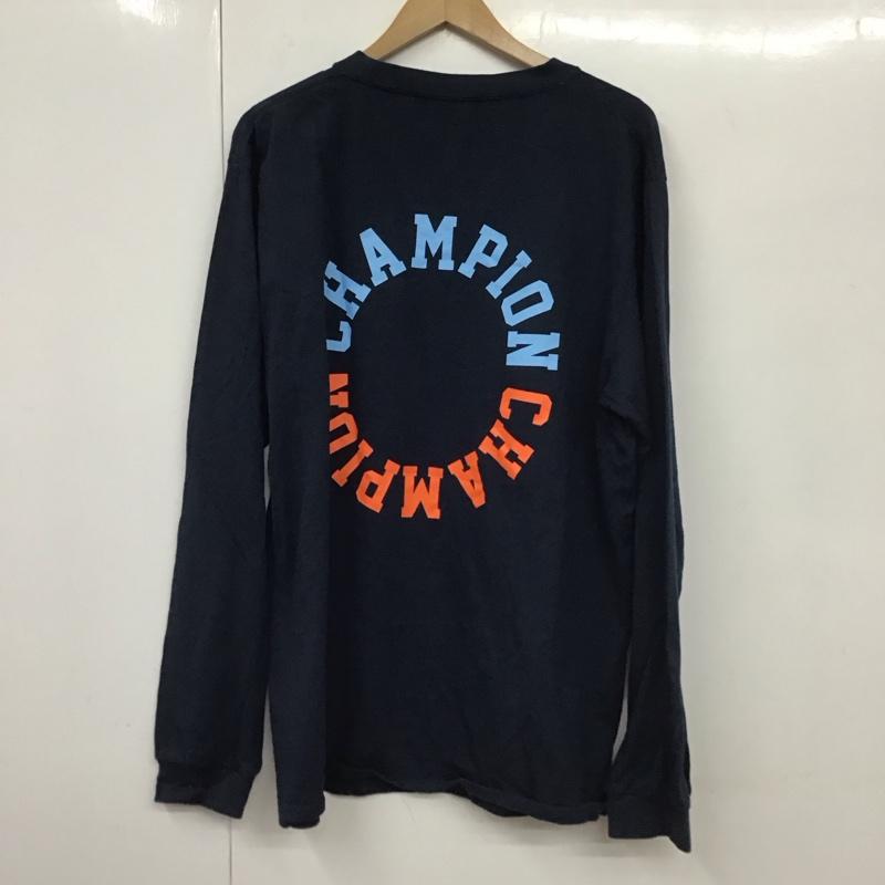 チャンピオン Champion カットソー 長袖 c8-t403 長袖カットソー クルーネックカットソー XXL ロゴ、文字 紺 / ネイビー /  メンズ USED 古着 中古 10131355