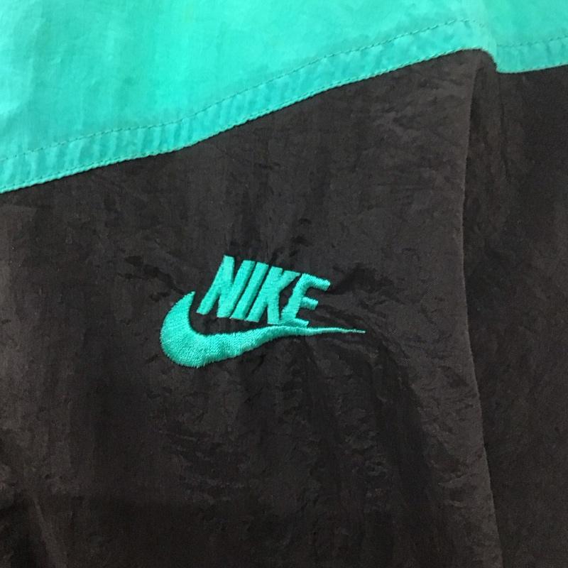 ナイキ NIKE ジャケット、上着 ジャケット、ブレザー S30812TMS ナイロン ウィンドブレーカー L ロゴ、文字 薄緑 / ライトグリーン / X 黒 / ブラック /  メンズ USED 古着 中古 10111193