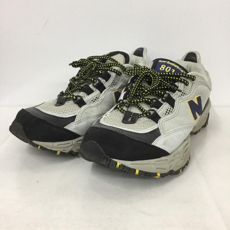 ニューバランス New Balance スニーカー スニーカー M801 AT 28cm 28.0cm ロゴ、文字 灰 / グレー / X 黒 / ブラック /  メンズ USED 古着 中古 10142716