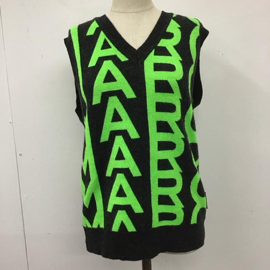 マークジェイコブス MARCJACOBS ベスト ベスト N609J01FA22-094 Vネック S ロゴ、文字 ダークグレー / ダークグレー / X 緑 / グリーン /  レディース USED 古着 中古 10112032
