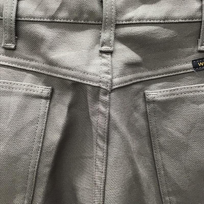 ラングラー Wrangler パンツ スラックス スラックス センタータックパンツ ストレートパンツ 34インチ 無地 茶 / ブラウン /  メンズ USED 古着 中古 10120523