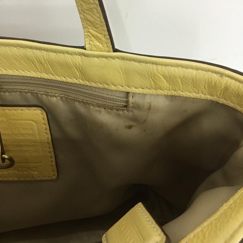 コーチ COACH ハンドバッグ ハンドバッグ F47242 シグネチャー フラワーモチーフ 総柄 黄 / イエロー / X ベージュ / ベージュ /  レディース USED 古着 中古 10150689