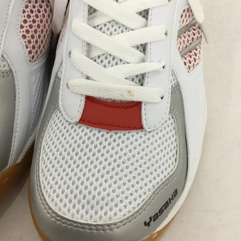 ヤサカ YASAKA スニーカー スニーカー E-200 ジェット インパクト 卓球シューズ 25cm 箱有 25.0cm ロゴ、文字 白 / ホワイト / X 赤 / レッド /  レディース USED 古着 中古 10147913