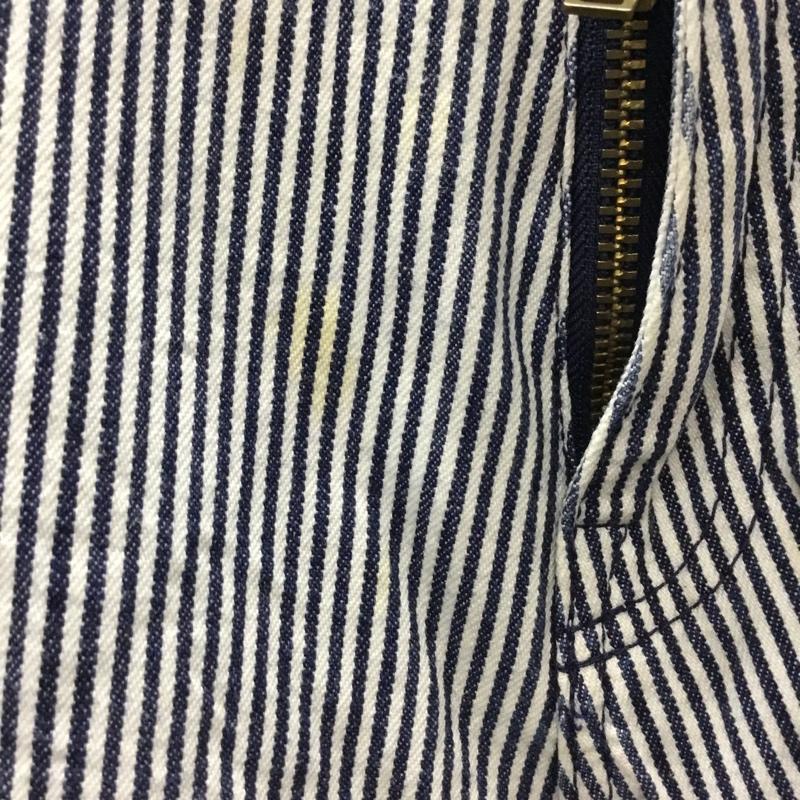 アベイシングエイプ A BATHING APE パンツ ショートパンツ バック刺繍 ハーフパンツ M ロゴ、文字 白 / ホワイト / X 紺 / ネイビー /  メンズ USED 古着 中古 10118956