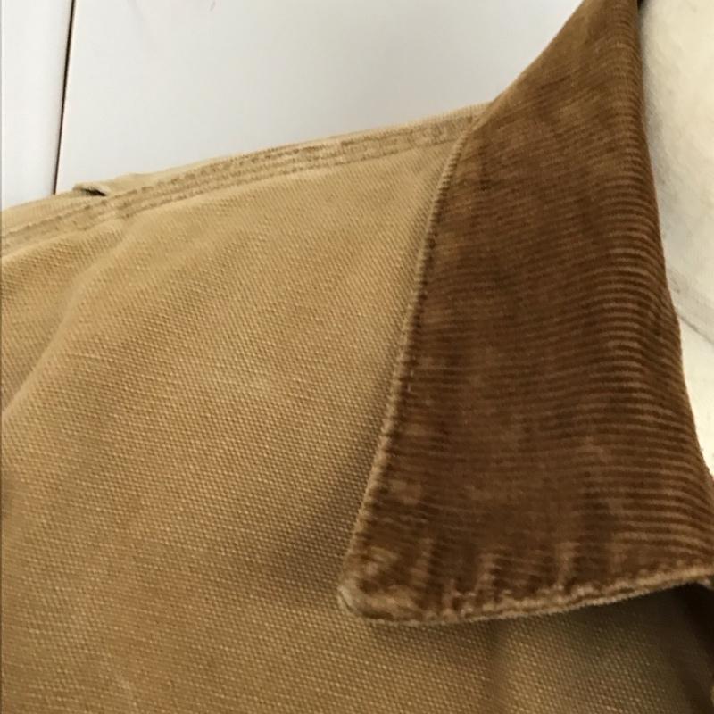 カーハート Carhartt ジャケット、上着 ジャケット、ブレザー 80s 100years 赤キルティング 古着 ヴィンテージ 前ボタンジャケット ロゴ、文字 ベージュ / ベージュ /  メンズ USED 古着 中古 10119232