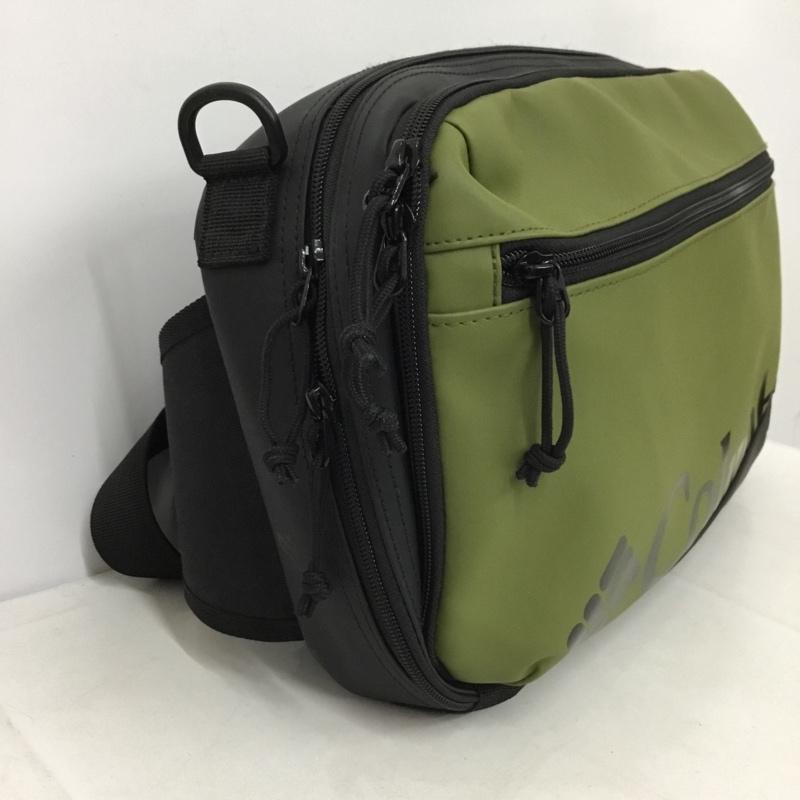 コロンビア Columbia ボディバッグ ボディバッグ 221 PU8451 ブレムナースロープ 2WAY ショルダーバッグ ロゴ、文字 黒 / ブラック / X カーキ / カーキ /  メンズ USED 古着 中古 10144911