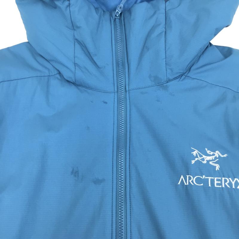 アークテリクス ARC TERYX ジャケット、上着 ジャンパー、ブルゾン 24108-129851 Atom LT Hoody M ロゴ、文字 X 刺繍 青 / ブルー /  メンズ USED 古着 中古 10139147