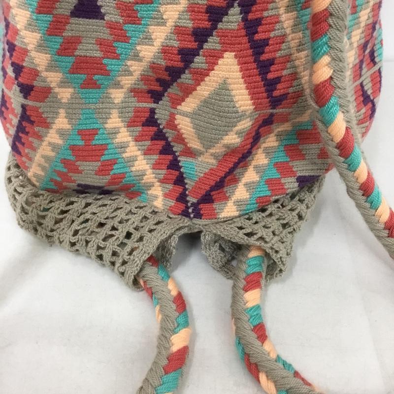 チラバッグス CHILA BAGS ショルダーバッグ ショルダーバッグ タッセル 総柄 マルチカラー / マルチカラー /  レディース USED 古着 中古 10142195