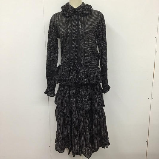 ピンクハウス PINK HOUSE セットアップ セットアップ PO141FB13 フリル ブラウス スカート ドット 黒 / ブラック /  レディース USED 古着 中古 10133309