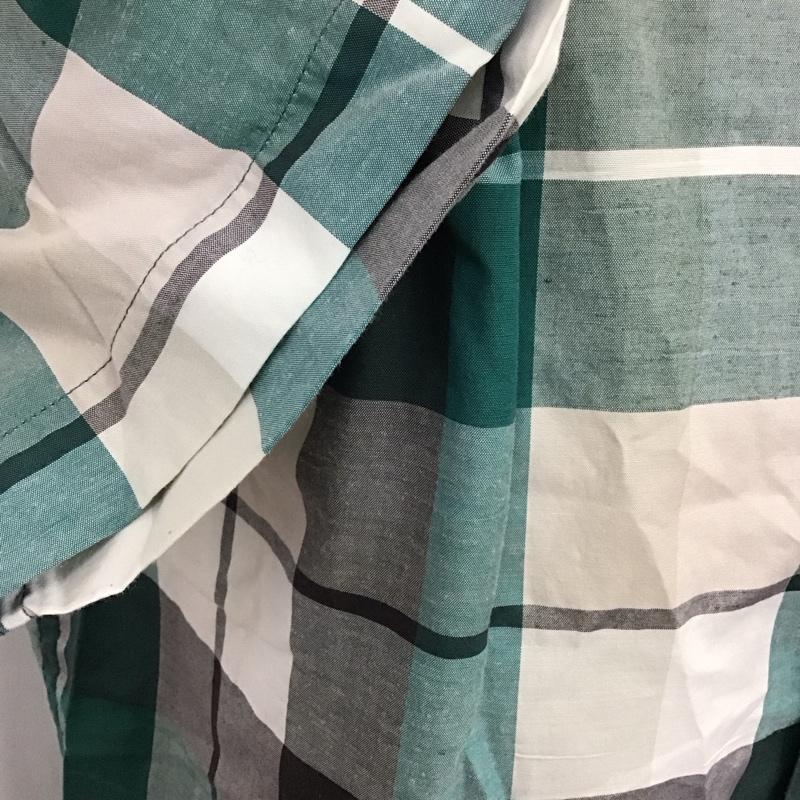 ディーシー DC シャツ、ブラウス 半袖 半袖シャツ カラーシャツ 半袖カットソー チェックシャツ L チェック マルチカラー / マルチカラー /  メンズ USED 古着 中古 10116337