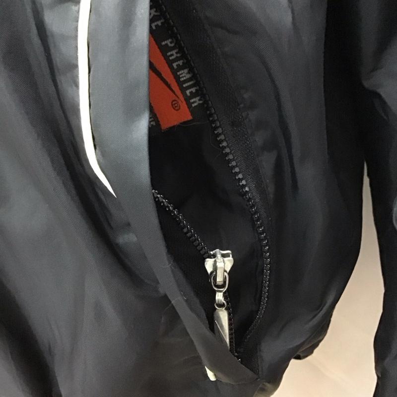 ナイキ NIKE ジャケット、上着 ジャケット、ブレザー ナイロンジャケット ノーカラージャケット 前ボタン スポーツウェア リバーシブル XL ロゴ、文字 黒 / ブラック / X 赤 / レッド /  メンズ USED 古着 中古 10113157