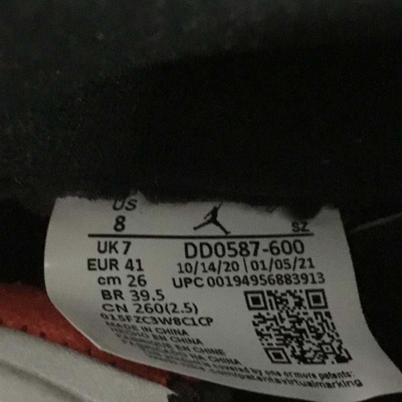 ナイキ NIKE スニーカー スニーカー DD0587-600 AIR JORDAN 5 RETRO 26cm 箱有 26.0cm ワンポイント 赤 / レッド / X 黒 / ブラック / X 灰 / グレー /  メンズ USED 古着 中古 10124200