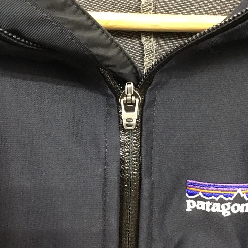 パタゴニア patagonia ジャケット、上着 ジャンパー、ブルゾン S ロゴ、文字 紺 / ネイビー /  メンズ USED 古着 中古 10149103