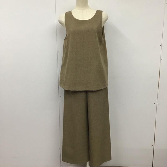ミラオーウェン Mila Owen セットアップ セットアップ 09WC0244926 ジョーゼットジャージーSET ノースリーブ ワイドパンツ 0 無地 ベージュ / ベージュ /  レディース USED 古着 中古 10139426