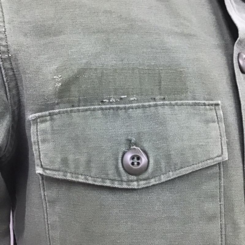 古着 USED シャツ、ブラウス 長袖 ミリタリーシャツ ロゴ、文字 カーキ / カーキ /  メンズ USED 古着 中古 10123402