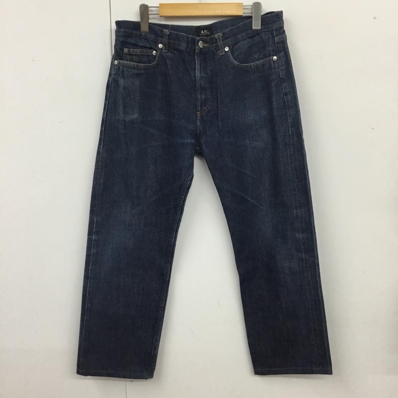 アーペーセー A.P.C. パンツ デニム、ジーンズ 日本製 ボタンフライ 32 ロゴ、文字 インディゴ / インディゴ /  メンズ USED 古着 中古 10115647