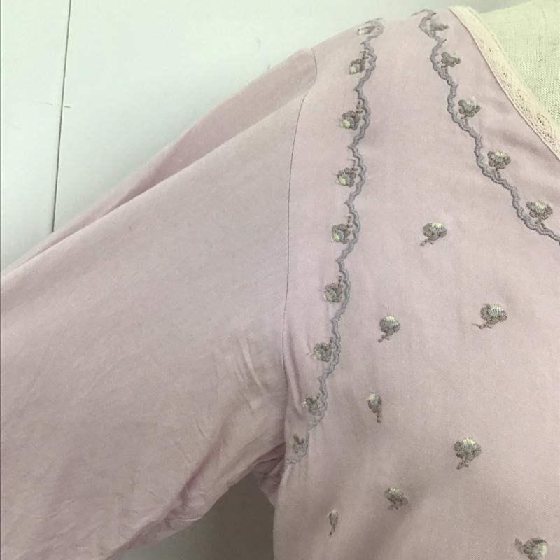 クリスプ Crisp ワンピース ロングスカート 長袖ロングワンピース Vネック フレアスカート FREE 刺繍 桃 / ピンク /  レディース USED 古着 中古 10116949