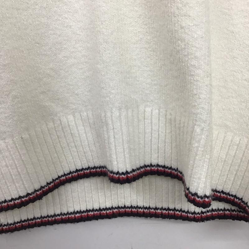 トミーヒルフィガー TOMMY HILFIGER ニット、セーター 長袖 Vネック S ワンポイント 白 / ホワイト /  レディース USED 古着 中古 10142149