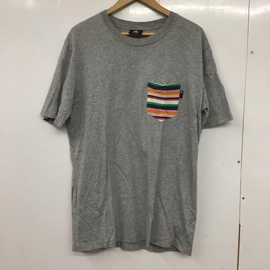 ポールスミス Paul Smith Tシャツ 半袖 半袖カットソー プリントTシャツ クルーネックカットソー XL ロゴ、文字 灰 / グレー /  メンズ USED 古着 中古 10135743