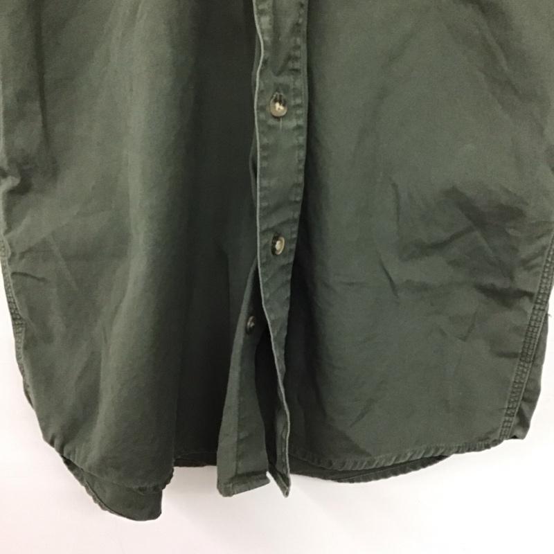 カーハート Carhartt シャツ、ブラウス 半袖 半袖シャツ 無地シャツ ポケットシャツ M ロゴ、文字 カーキ / カーキ /  メンズ USED 古着 中古 10146716