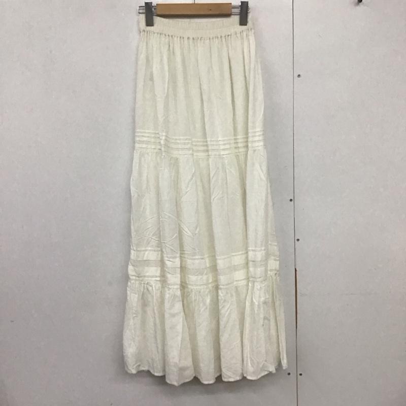 センスオブプレイスバイアーバンリサーチ SENSE OF PLACE by URBAN RESEARCH スカート ロングスカート AA25-25B105 タックティアードスカート 無地 白 / ホワイト /  レディース USED 古着 中古 10140760