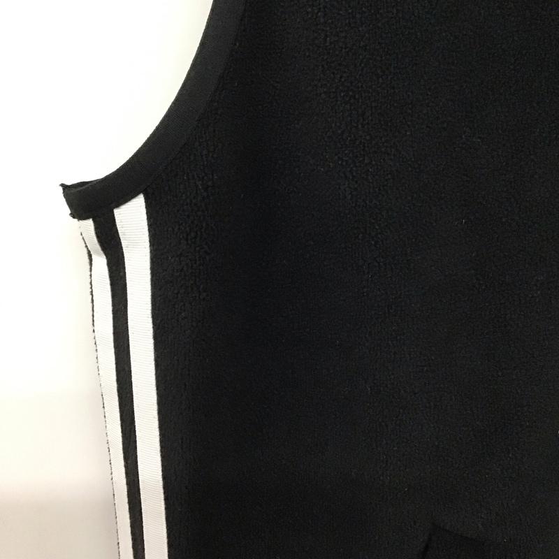 アディダス adidas ベスト ベスト ジップアップベスト フリースベスト ノースリーブ スタンドカラー ロゴ、文字 黒 / ブラック /  メンズ USED 古着 中古 10140140