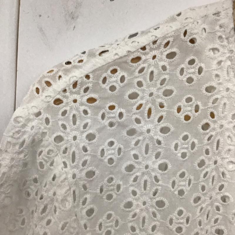 ザラ ZARA シャツ、ブラウス 七分袖 3046 066 251 五分袖 ノーカラー ペプラム タグ付き S 刺繍 白 / ホワイト /  レディース USED 古着 中古 10129178