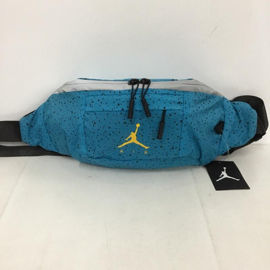 ジョーダンブランド JORDAN BRAND ウエストバッグ ウエストバッグ 9A0287 ボディバッグ タグ付き ロゴ、文字 青 / ブルー /  メンズ USED 古着 中古 10131589