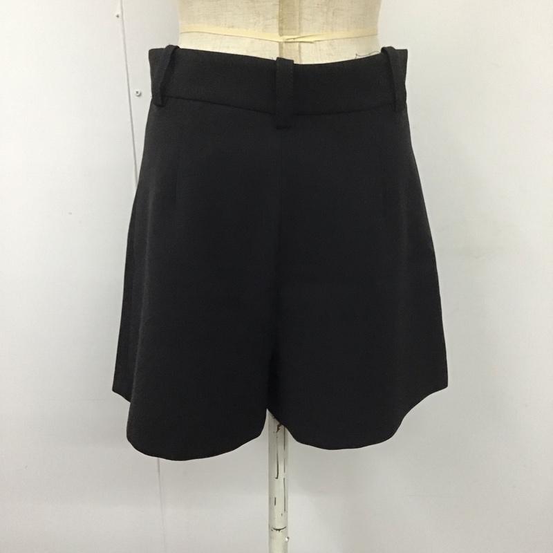 ザラ ZARA パンツ ショートパンツ 2417 324 800 ハイライズ ハイウエスト S 無地 黒 / ブラック /  レディース USED 古着 中古 10113491