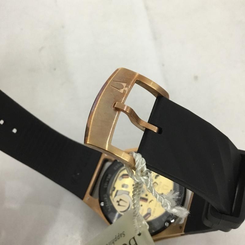 ブローバ BULOVA 腕時計 アナログ（クォーツ式） 98A185 CURV カーブ 箱有 ロゴ、文字 黒 / ブラック /  メンズ USED 古着 中古 10133874