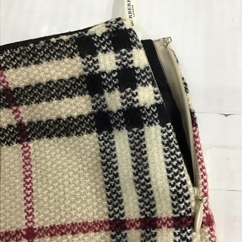 バーバリーロンドン Burberry London スカート ミニスカート ミニスカート フレアスカート カジュアルスカートチェックスカート 36インチ チェック マルチカラー / マルチカラー /  レディース USED 古着 中古 10122807