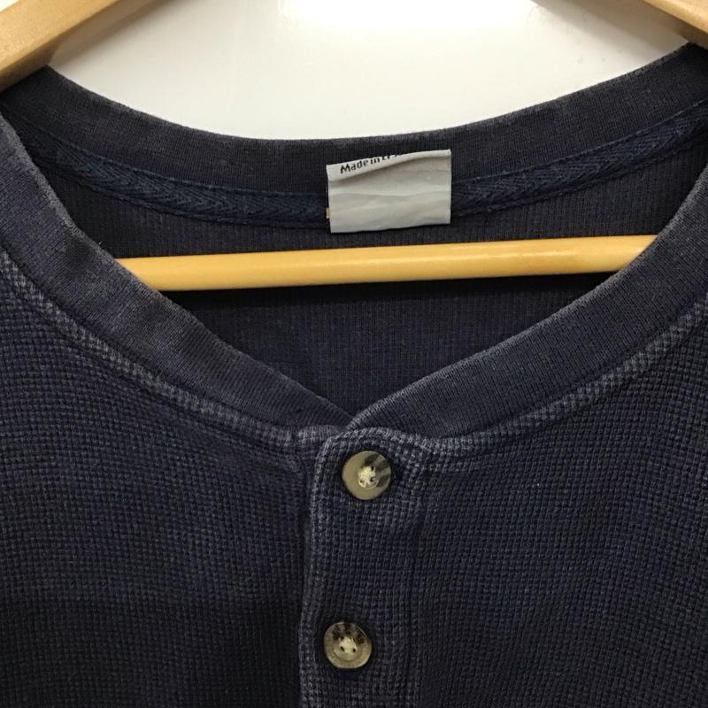 カーハート Carhartt カットソー 長袖 長袖カットソー ヘンリーネックカットソー XL ロゴ、文字 紺 / ネイビー /  メンズ USED 古着 中古 10135903