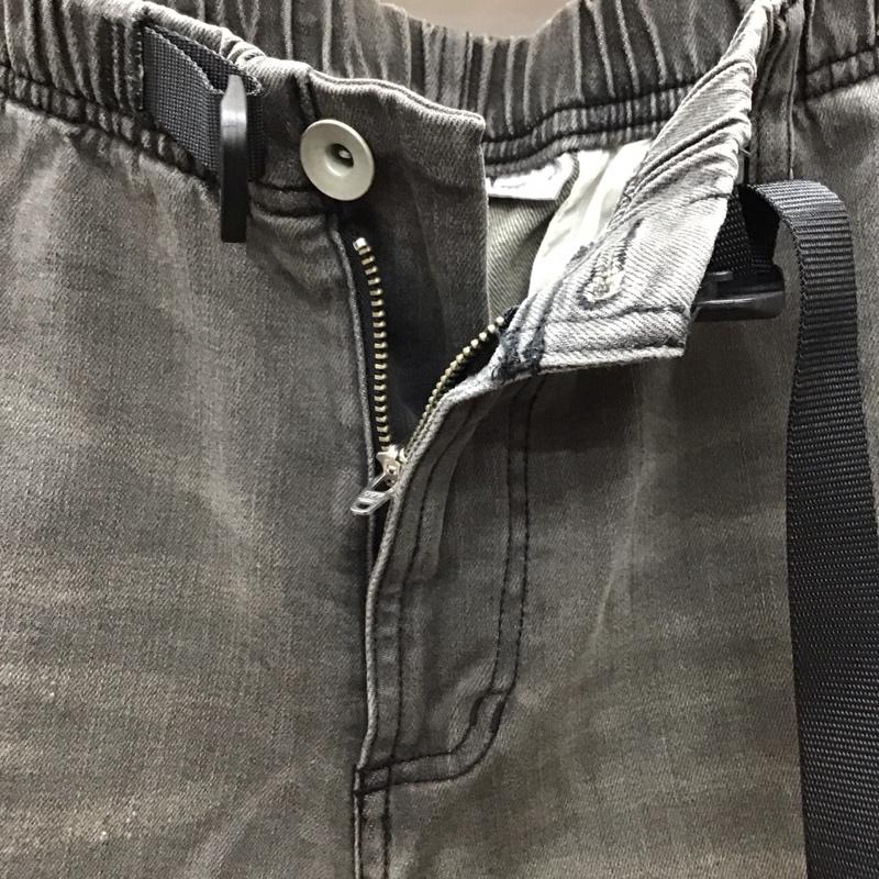 グラミチ GRAMICCI パンツ デニム、ジーンズ デニムパンツ ストレートパンツ ワイドパンツ カジュアルパンツ M 無地 黒 / ブラック /  メンズ USED 古着 中古 10116204