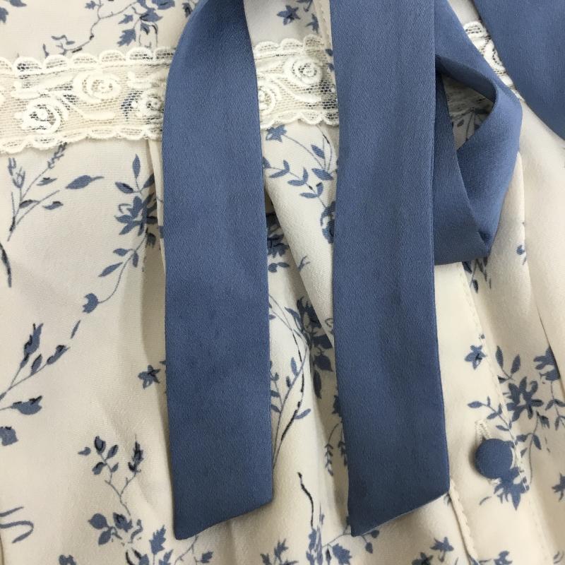アクシーズファム axes femme シャツ、ブラウス 半袖 M 花柄 白 / ホワイト /  レディース USED 古着 中古 10134395
