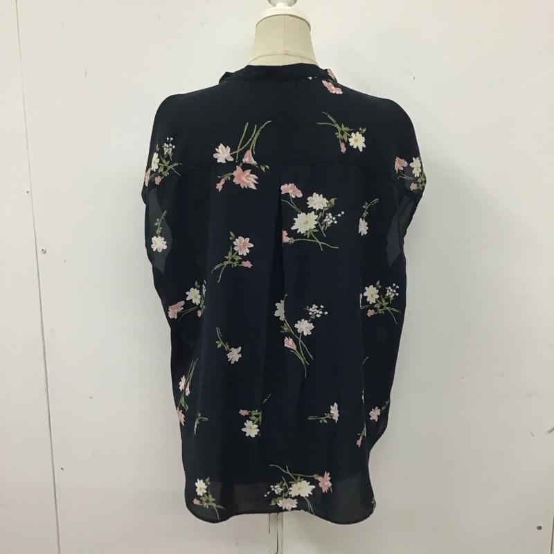 ビス ViS カットソー 半袖 BVH-1863-A フレンチスリーブ飛び花柄ノーカラーブラウス スキッパー M 花柄 紺 / ネイビー /  レディース USED 古着 中古 10116199