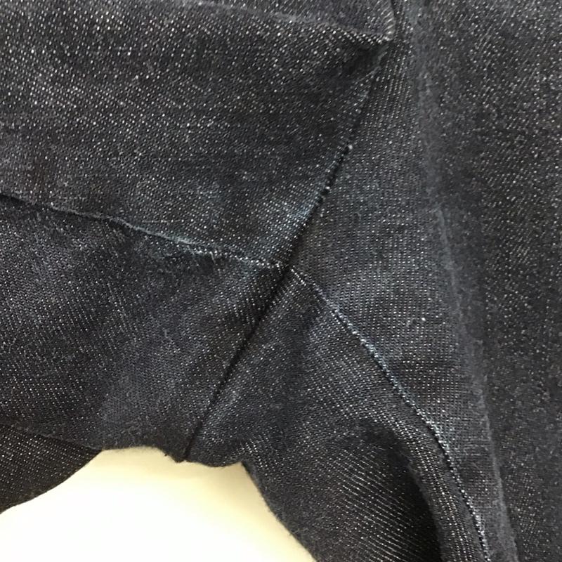 ラルディーニ LARDINI パンツ デニム、ジーンズ デニムパンツ ワイドパンツ カジュアルパンツ ストレッチパンツ 無地 インディゴ / インディゴ /  メンズ USED 古着 中古 10148196