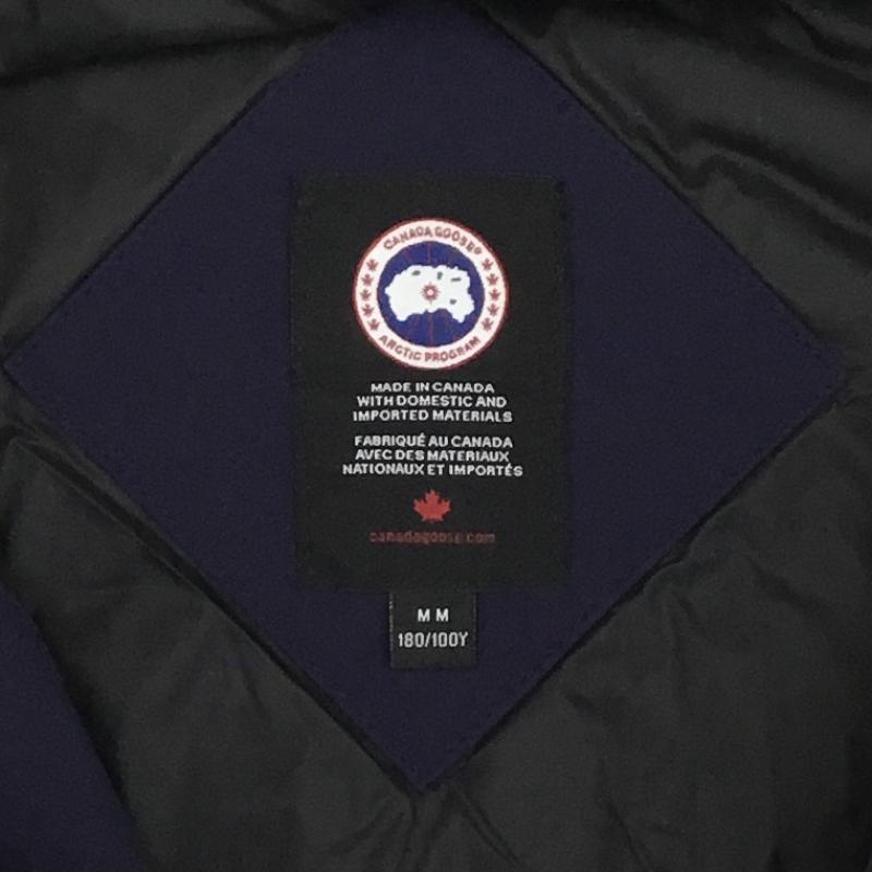 カナダグース CANADA GOOSE ジャケット、上着 ダウンジャケット BRETON COAT　2215M　カナダグース M ロゴ、文字 X ワンポイント 紺 / ネイビー /  メンズ USED 古着 中古 10116036