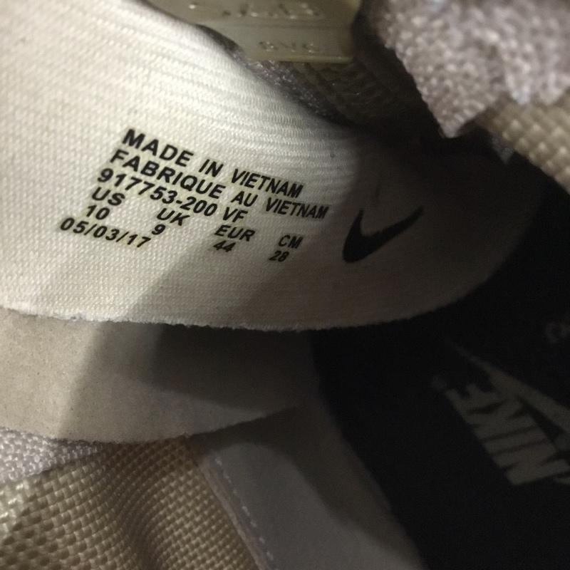 ナイキ NIKE スニーカー スニーカー 917753-200 SF AF 1 MID 28cm 28.0cm ロゴ、文字 ベージュ / ベージュ /  メンズ USED 古着 中古 10141548