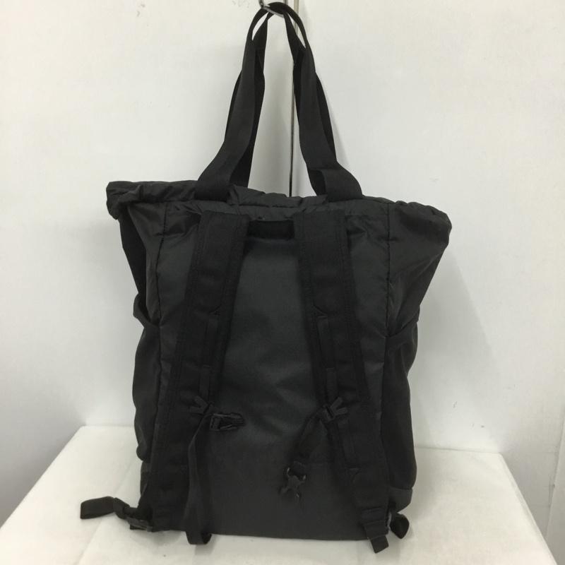 パタゴニア patagonia リュックサック、デイパック リュックサック、デイバッグ Ultralight Black Hole Tote Pack トートバッグ 2WAY ポケッタブル ロゴ、文字 黒 / ブラック /  メンズ USED 古着 中古 10140825