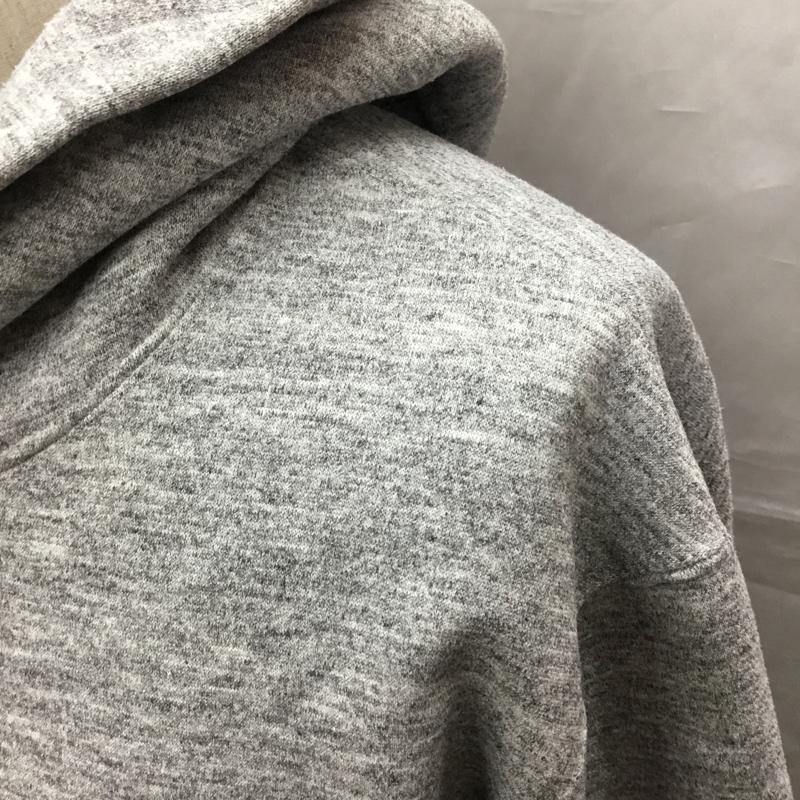 ザノースフェイス THE NORTH FACE トレーナー 長袖 nt61835 スクエアロゴフーディープルオーバーパーカー 長袖スウェット XL ロゴ、文字 灰 / グレー /  メンズ USED 古着 中古 10116115