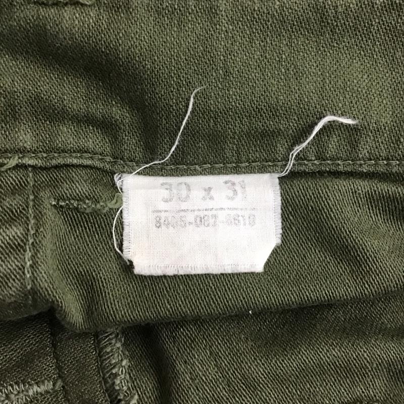 ミリタリー ミリタリー パンツ ワークパンツ、ペインターパンツ ミリタリーパンツ 古着 ワイドパンツ カジュアルパンツ ストレートパンツ 30インチ 無地 カーキ / カーキ /  メンズ USED 古着 中古 10107671