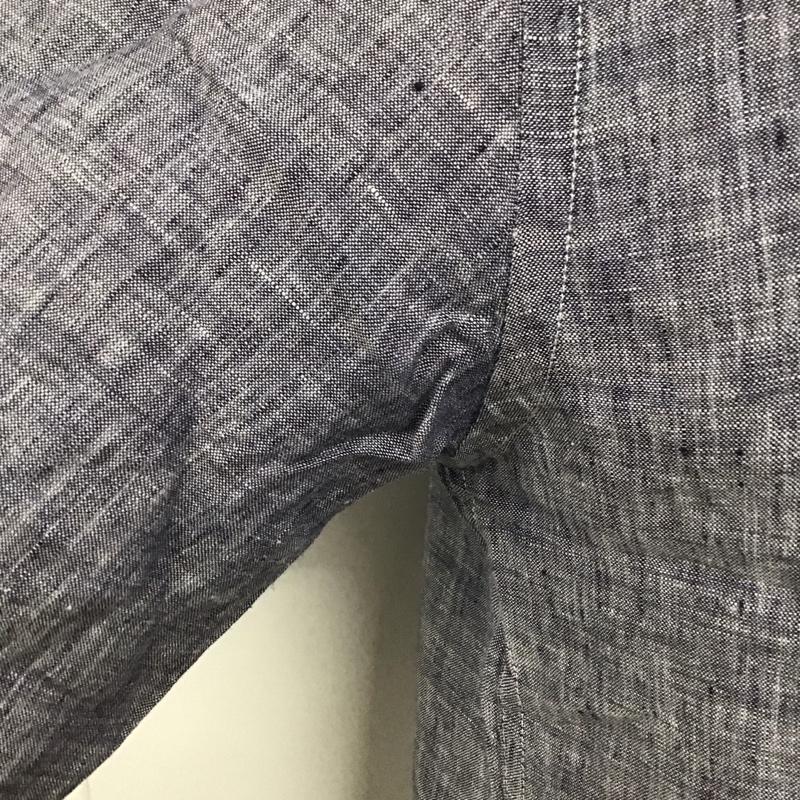 トミーヒルフィガー TOMMY HILFIGER シャツ、ブラウス 長袖 ボタンダウン 胸ポケット 麻 リネン タグ付き S ワンポイント 紺 / ネイビー /  メンズ USED 古着 中古 10112922