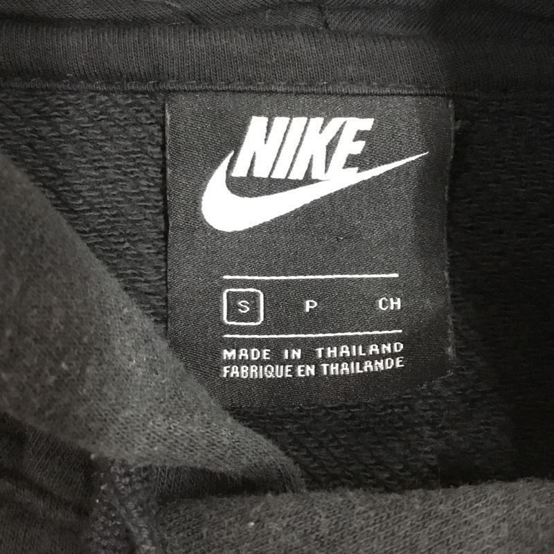 ナイキ NIKE パーカー 長袖 CN8753-010 スウェット プルオーバー フーディー S ロゴ、文字 黒 / ブラック /  メンズ USED 古着 中古 10118987