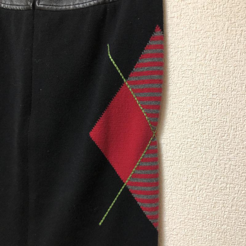 ミスアシダ miss ashida スカート ひざ丈スカート M 無地 X  X 刺繍 黒 / ブラック / X 赤 / レッド / X マルチカラー / マルチカラー /  レディース USED 古着 中古 10011100