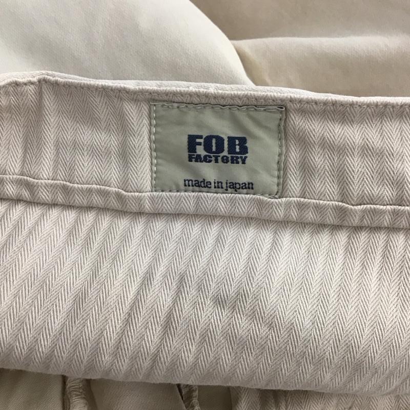 エフオービーファクトリー FOB FACTORY パンツ ワークパンツ、ペインターパンツ ワークパンツ スリムパンツ ストレッチパンツ L 無地 ベージュ / ベージュ /  メンズ USED 古着 中古 10143143